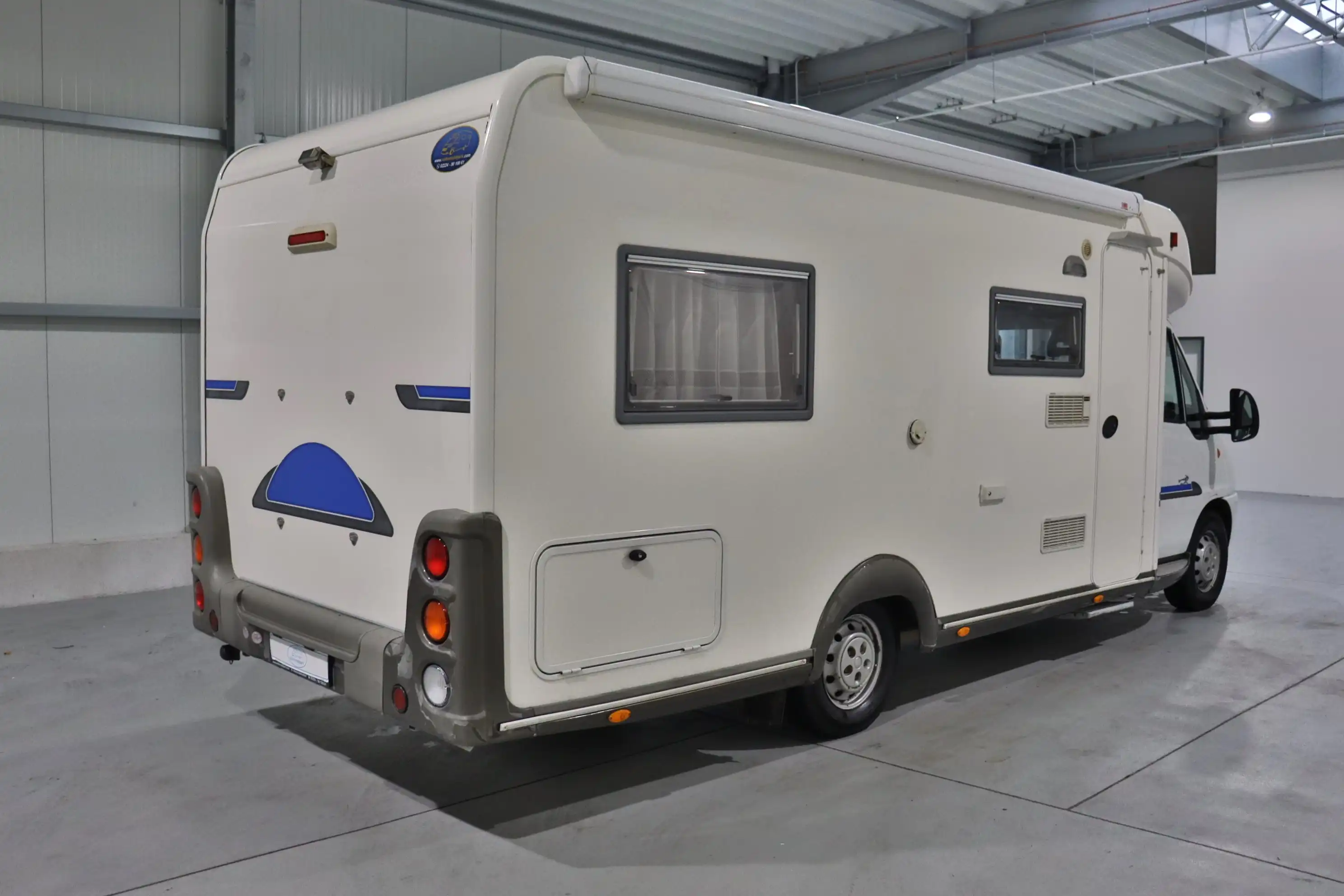 EURAMOBIL Contura 702 EB